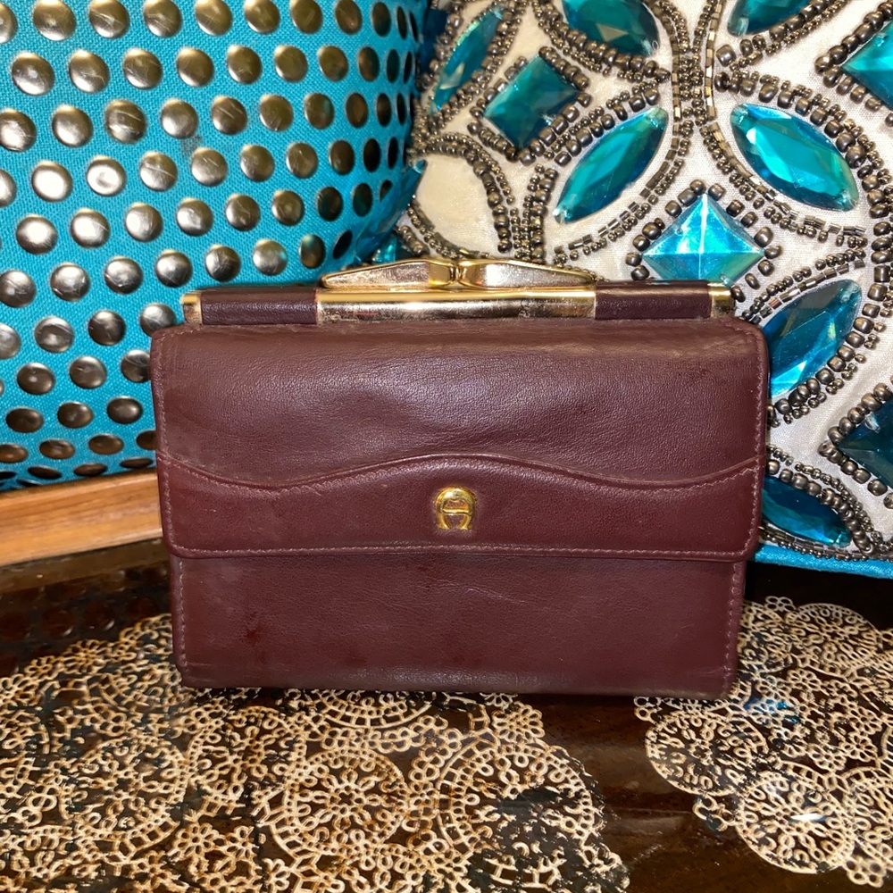 Vintage Etienne Aigner wallet
